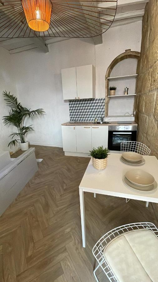 Greenery apartment Meynes Buitenkant foto